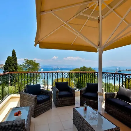 Luxury Bay View Apartment *