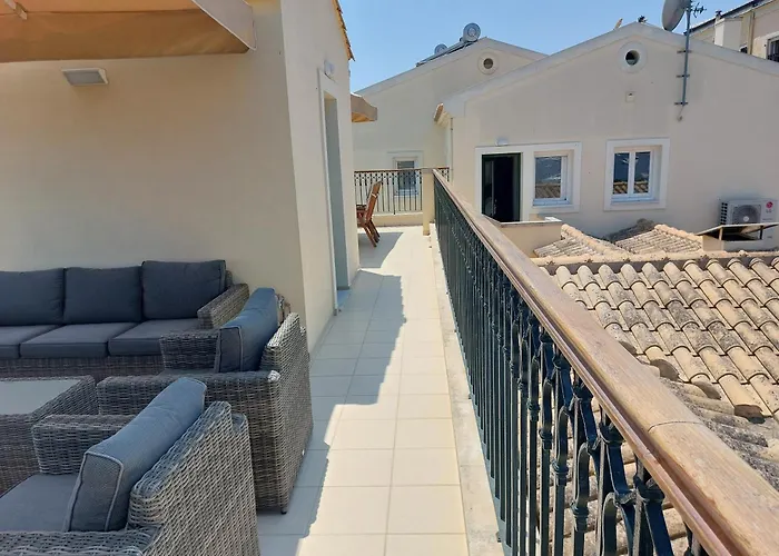 Luxury Bay View Apartament *